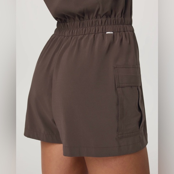Vuori Villa Utility Romper Java Brown Size M NWT - Picture 5 of 15